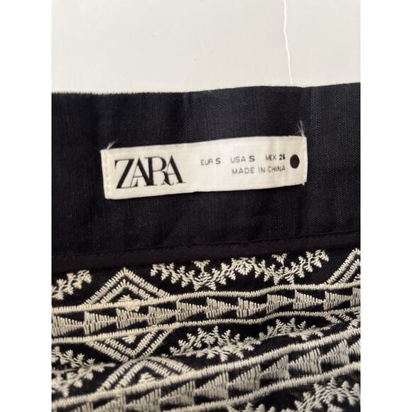 Zara Maxi Linen Blend Skirt S Black Embroidered Aztec Ruffled Western Cottage - Picture 2 of 9